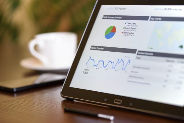 A visual guide illustrating steps to utilize Google Analytics for enhancing business performance and decision-making.